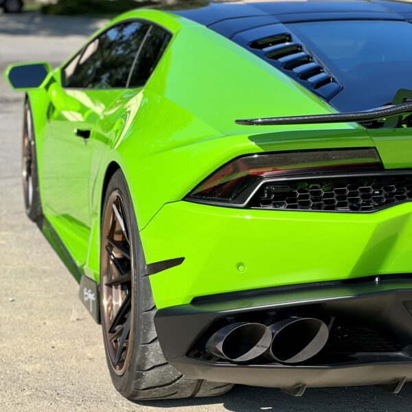 green sports car